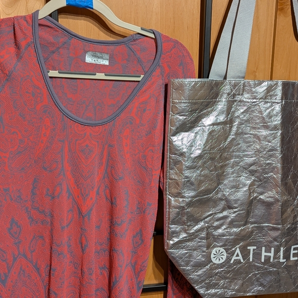Athleta Long Sleeve Base Layer Shirt Pink/Gray Sz L and Silver Tote Bag - Picture 6 of 6
